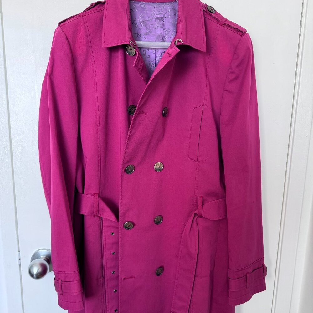 TRENCH COAT